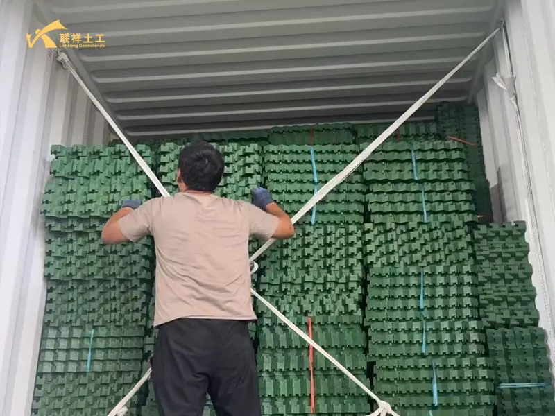 Grass Grid Loading And Delivery