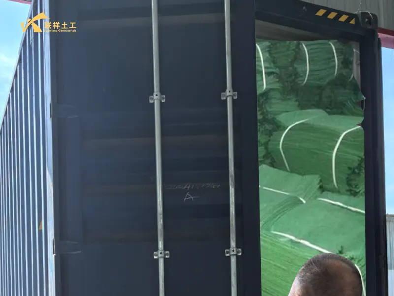 Geotextile Bag Loading And Delivery