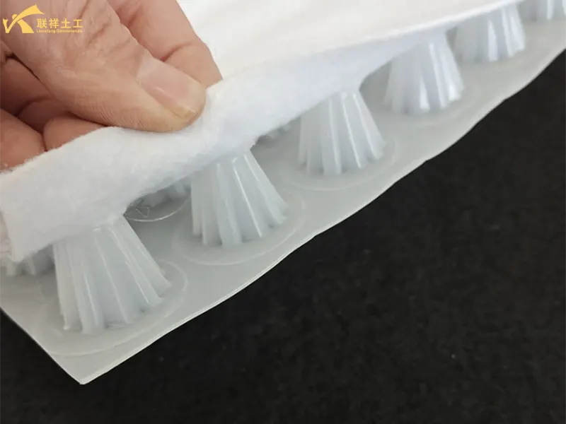 20 Dimpled Plastic Drain Sheet Covered With Geotextile