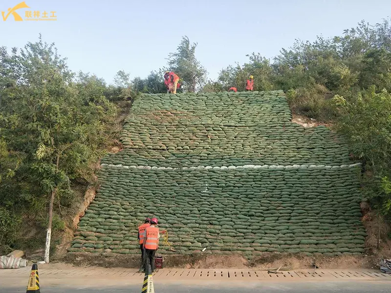 The Work Of Stacking Eco-Bags Is Completed